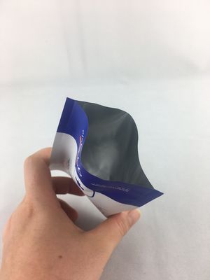 Beschermende papierzakken met folie houden voedsel vers en biologisch afbreekbaar