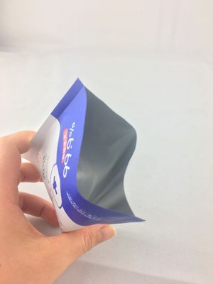 Beschermende papierzakken met folie houden voedsel vers en biologisch afbreekbaar