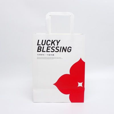 Op maat gedrukte luxe kleine gerecyclede winkeltassen Geschenkpapiertassen met bedrijfsnaam voor sieraden Verpakking met handvat
